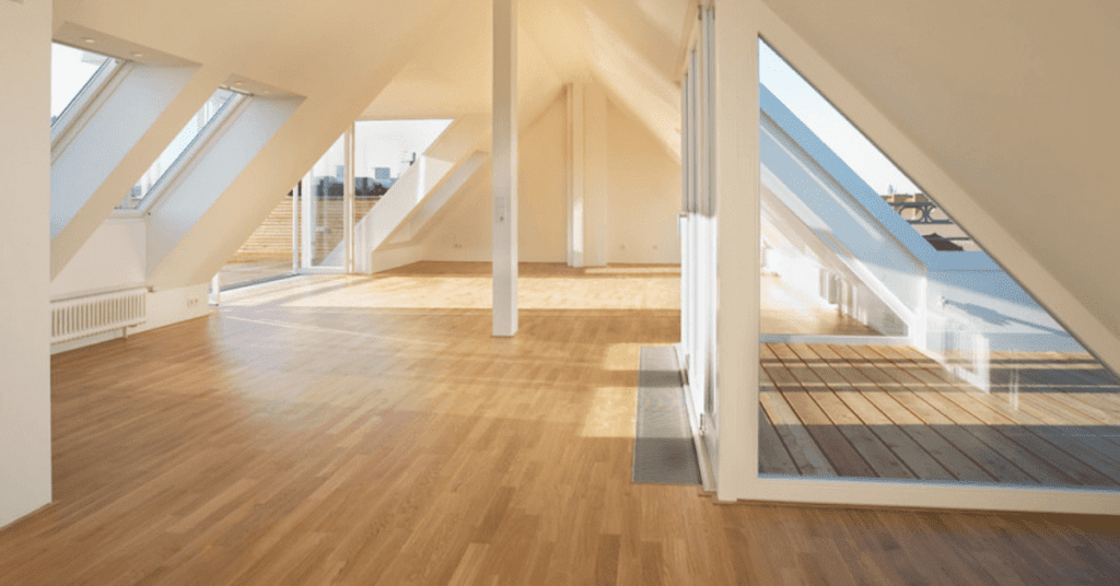 Cambiar el suelo de una casa de 100 metros cuadrados